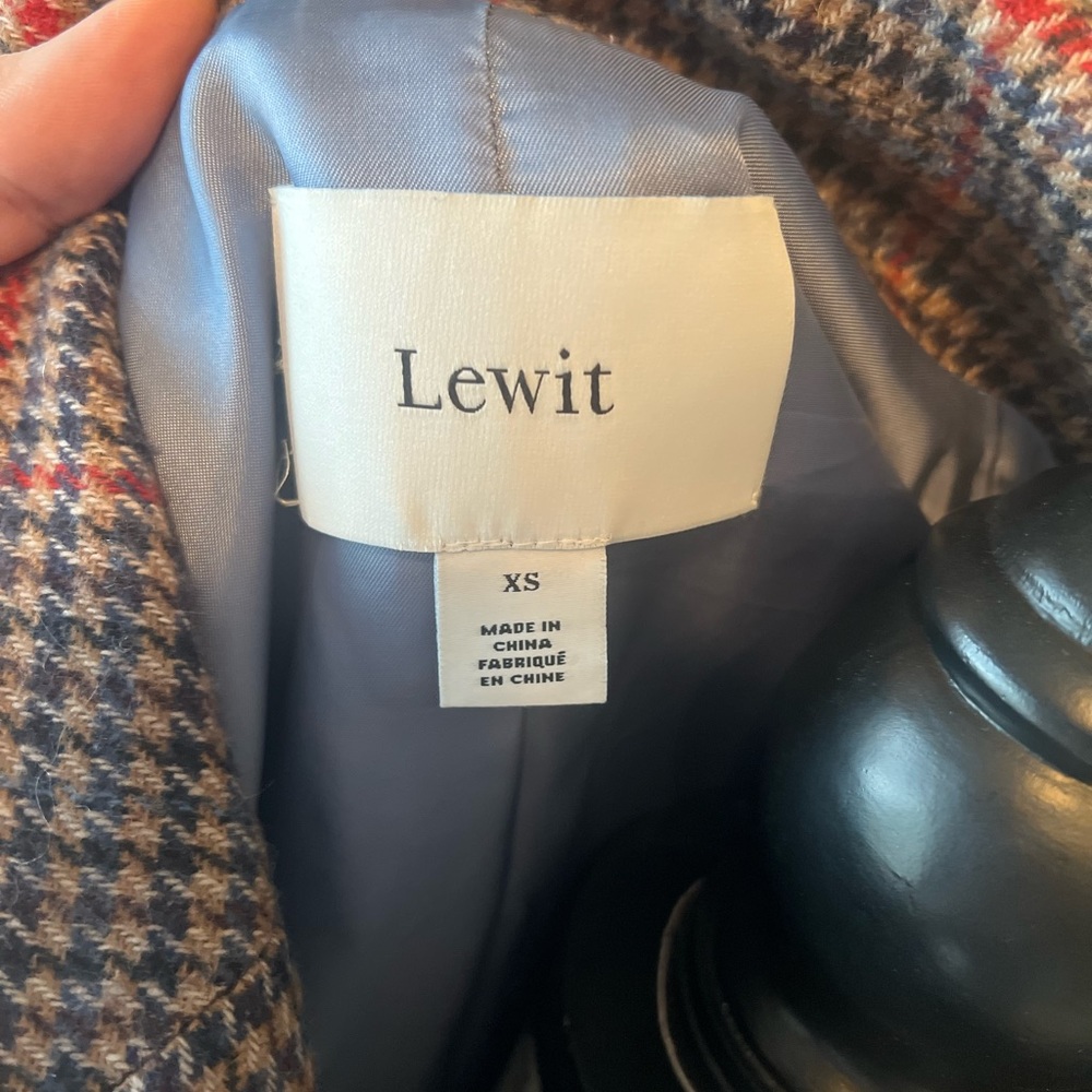 Lewit Overcoat - image 5